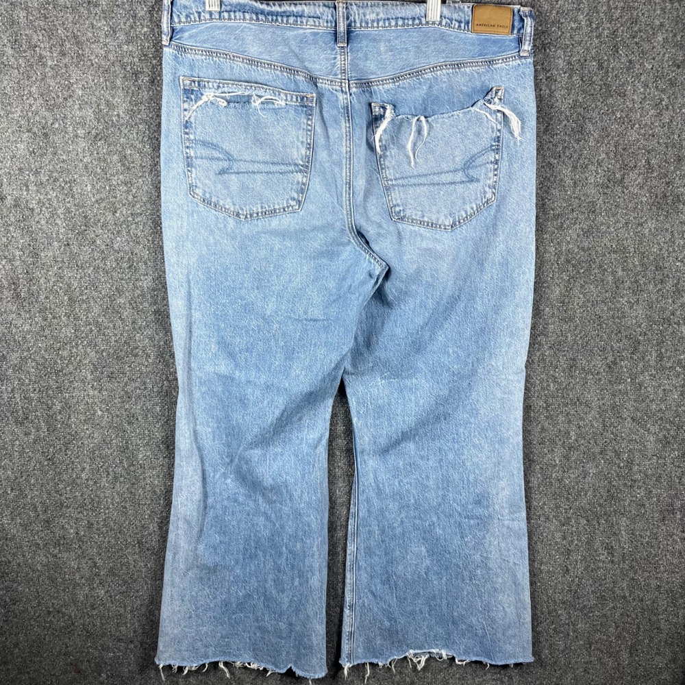 American Eagle Baggy Flare Jeans Womens 16 Light Wash Distressed Low Rise - Picture 3 of 13